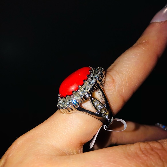 BEAUTIFUL BIG GEM RHINESTONE RINGS NEW🔥 - Picture 10 of 15